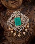 EMERALD HALO PENDANT SET
