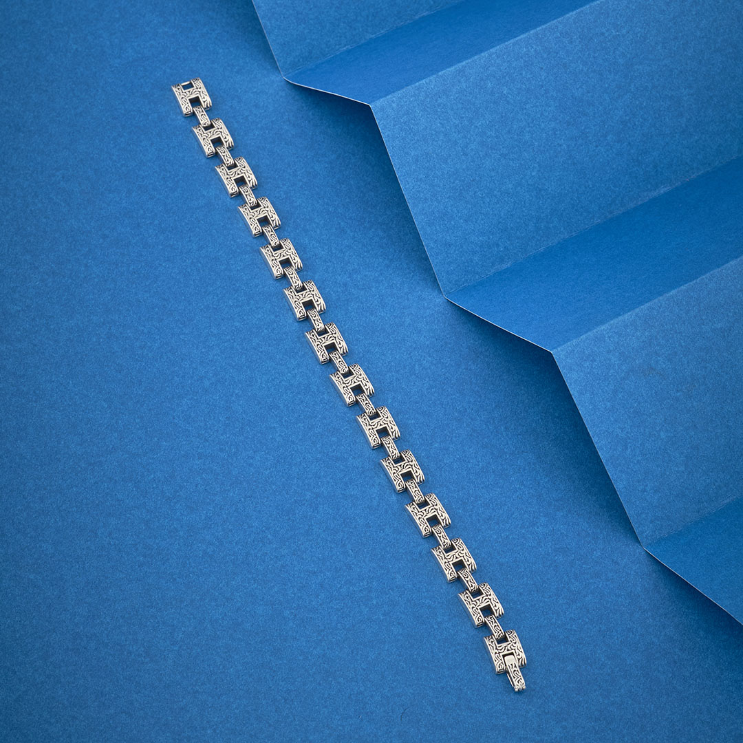 ENGRAVED LINK BRACELET