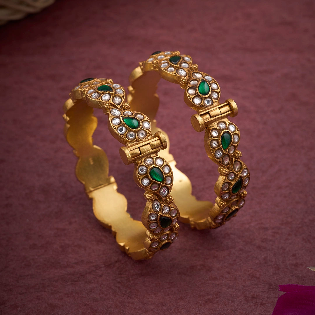 EMERALD KUNDAN ROYALE BANGLES