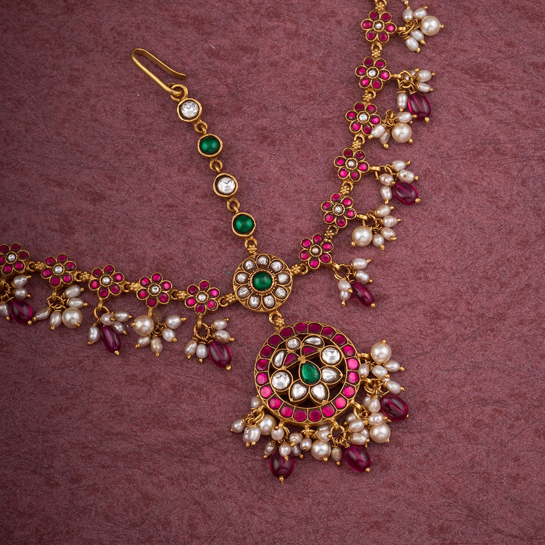 KUNDAN PEARL MAANG TIKKA
