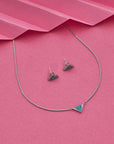 SILVER TRIANGLE ERA EARRINGS WITH NECK CHAIN