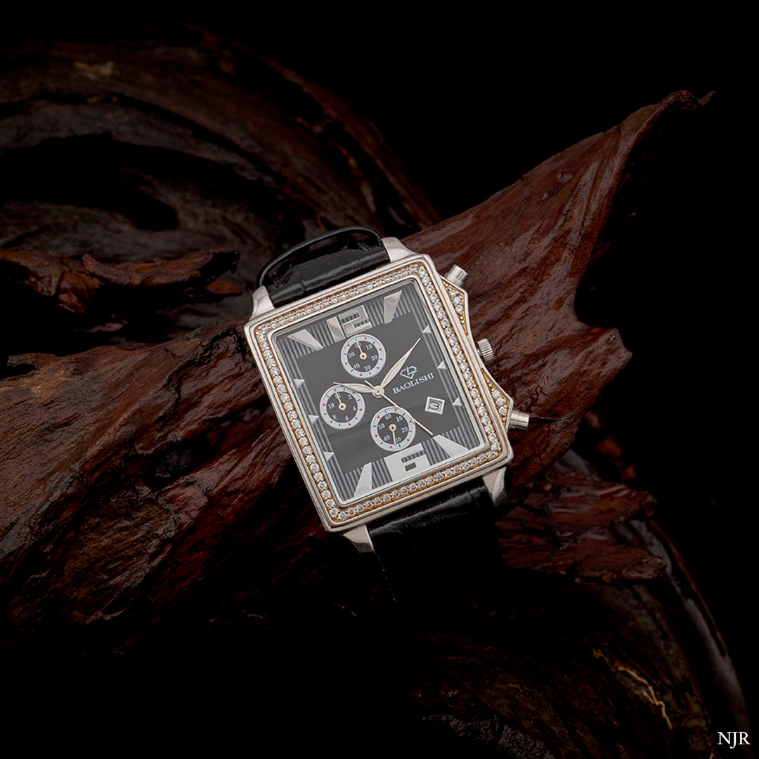 LEGACY SQUARE TIMEPIECE