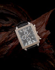 LEGACY SQUARE TIMEPIECE