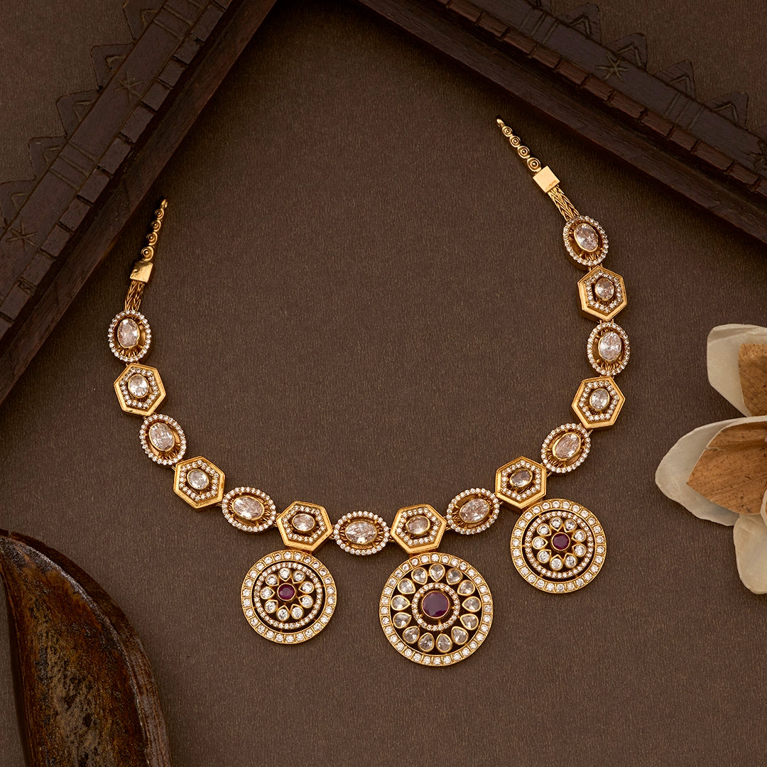 ROYAL RUBY MEDALLION SET